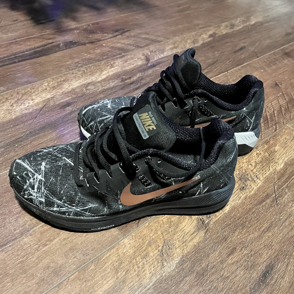 Nike Shoes Size 7